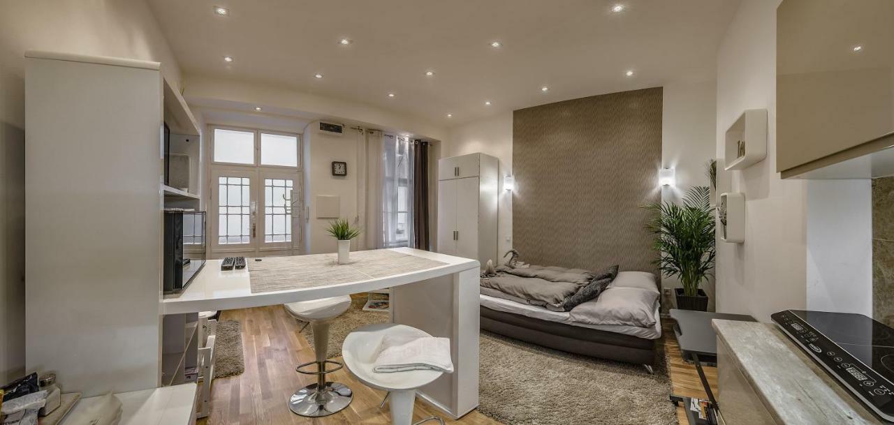 Diamond Apartman Near To Basilica Budapest Eksteriør billede